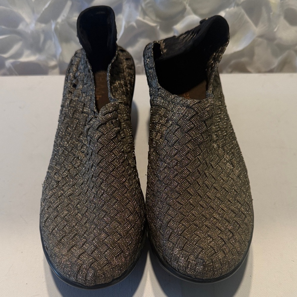 bernie mev. Women's Shimmering Silver Loafers